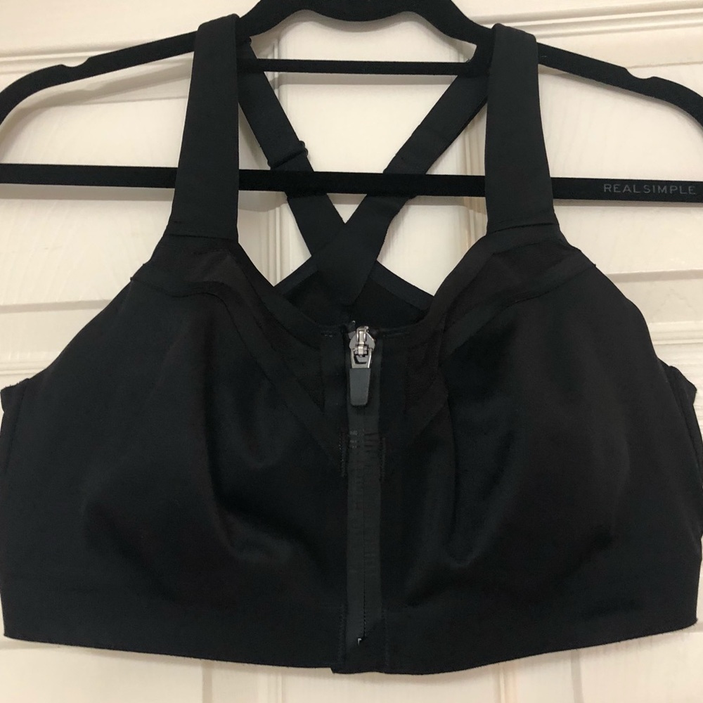 Victoria Secret knockout bra size 36D